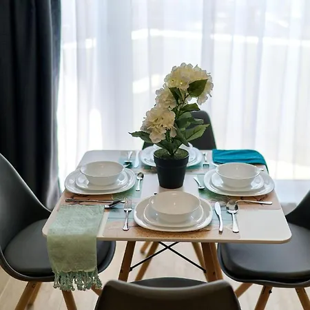 Spa&pool In Infinity - Parking Mamaia