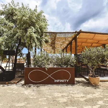 Spa&pool In Infinity - Parking *